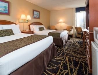 Days & By Wyndham Cincinnati North Hotel