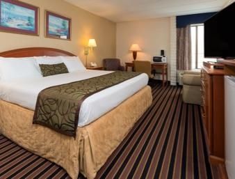 Hotel Days & By Wyndham Cincinnati North 2*