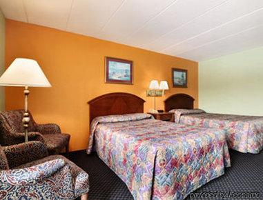 Days & By Wyndham Cincinnati North Hotel 2*